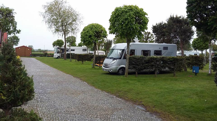 rekreationscenter telt bycamping hele året rundt landejendomme værelser overnatning overnatning i Polen Østersøen Leba